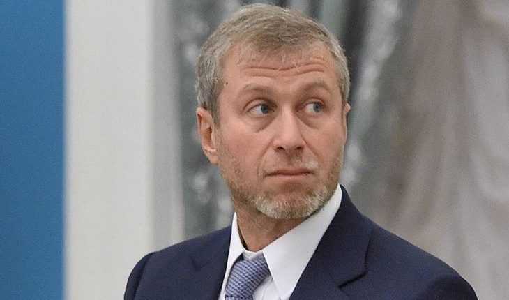 Зеленский попросил Байдена не вводить санкции против Абрамовича из-за его участия в переговорах – WSJ
