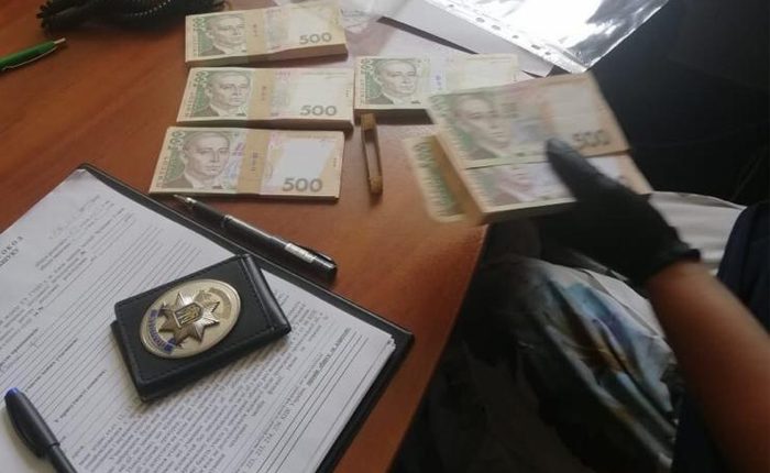 Проректора киевского вуза задержали при получении взятки в четверть миллиона