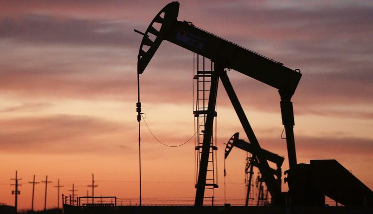 Цены на нефть растут из-за конфликта между Азербайджаном и Арменией