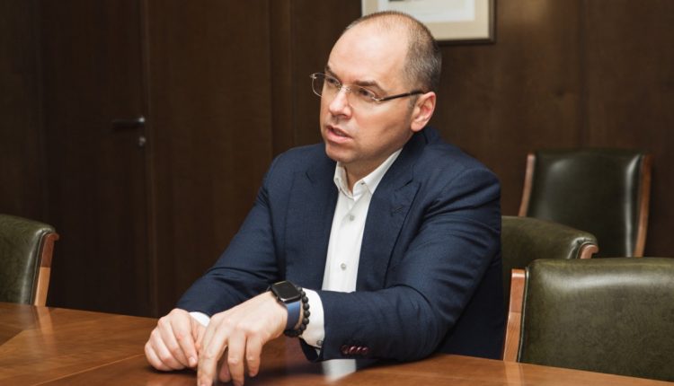 Министр здравоохранения Степанов заработал в марте 75 тысяч