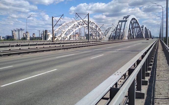 УЗ объявила миллиардный тендер на достройку Дарницкого моста