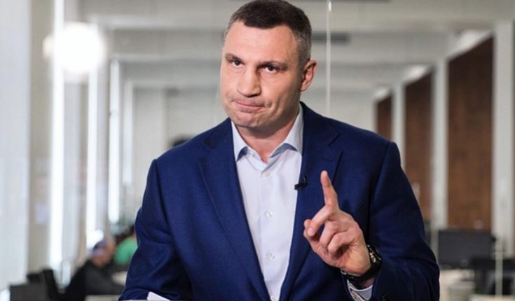 Юрий Романенко: “Єбабулі против патриотичного Виталика”