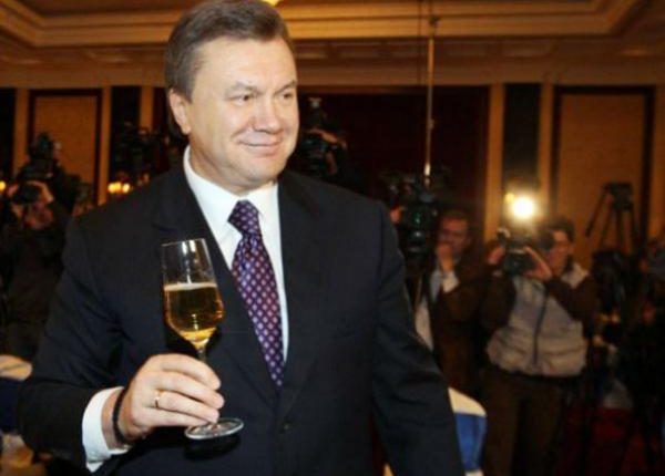Богословская рассказала тост, за который олигархи “валили” Януковича