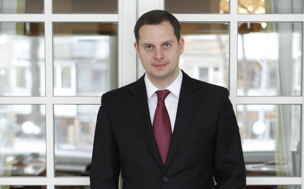 Зеленский назначил бывшего топ-менеджера Ахметова замглавы Офиса президента